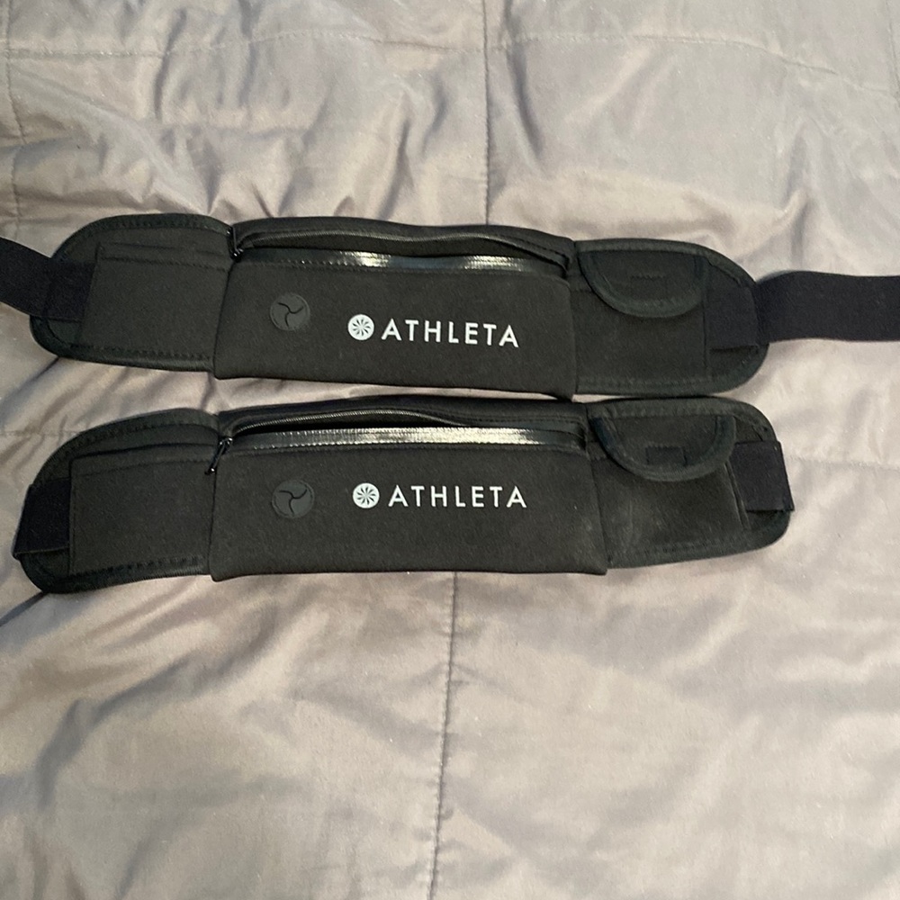 athleta waist band pouch